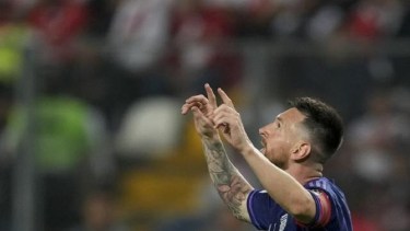 El crack argentino volvió a la titularidad con dos golazos. Foto: Gentileza. 