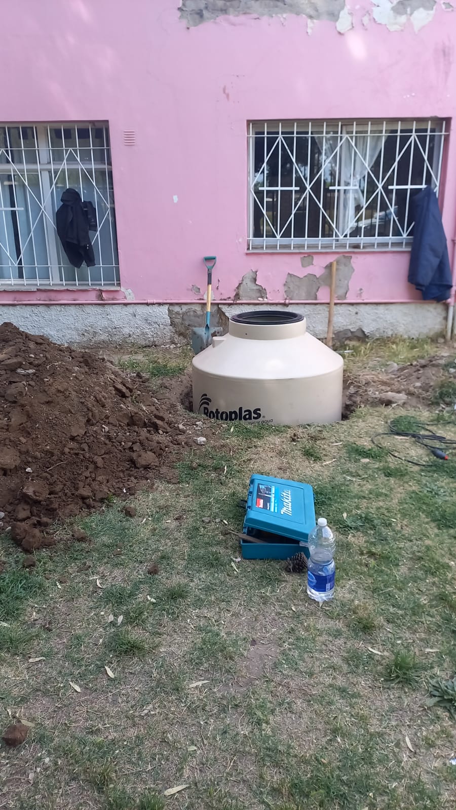 La cisterna de agua estará instalada la próxima semana. Foto: Gentileza.