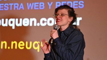 María Alché dijo presente en la jornada inaugural del 2° Festival Audiovisual Neuquén, con una charla abierta al finalizar la proyección de su filme “Puan”.