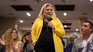 Carrió a Caputo, por la Ley Ómnibus y en medio del paro de la CGT: «El ajuste no pasa por la casta, pasa por los jubilados»