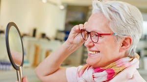 PAMI: Cómo pedir los anteojos gratis para jubilados y pensionados durante octubre 2023