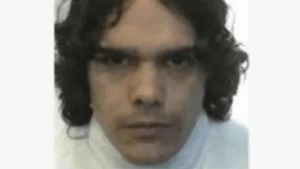 Buscan a un asesino brutal que mató a golpes de pala y martillo, hace 17 años, en Neuquén