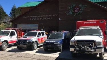 Intimaron a un bombero de Neuquén que mostró en las redes el mal estado de una ruta: "Es un papelón" 