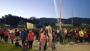 Femicidio de Carina en Buta Ranquil: hubo marchas y se decretó el duelo provincial