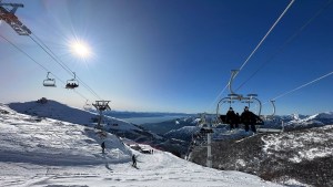 El pedido de aumento del cerro Catedral a días del cierre, condiciona el pase de esquí residente 2024