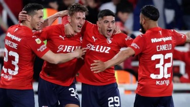 El Independiente de Tevez goleó a Barracas Central, por la novena fecha de Copa de la Liga