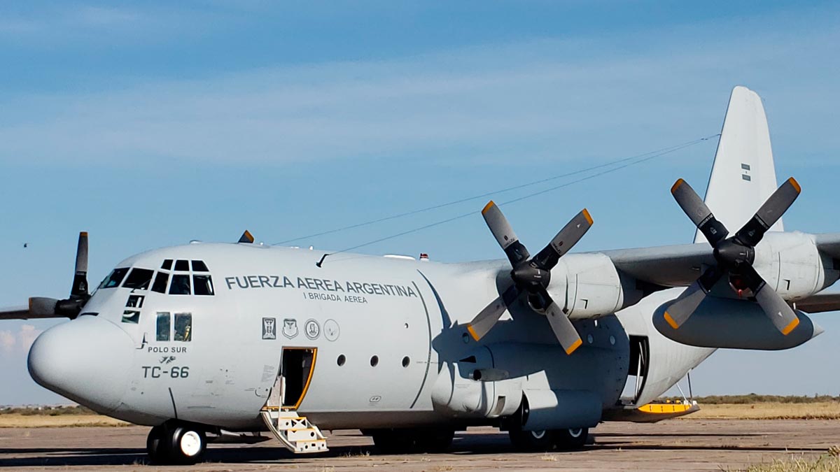 Un avión de la Fuerza Aérea Argentina partió hacia Tel Aviv para evacuar a ciudadanos argentinos afectados por el conflicto en Israel. Foto Archivo.