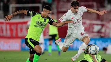 Huracán empató con Barracas Cetral y sigue complicado con el descenso