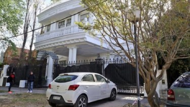 Una de las propiedades de Insaurralde allanadas durante este lunes. 