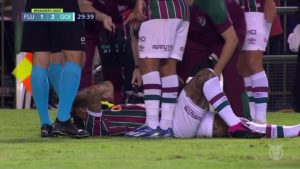 Felipe Melo se lesionó en Fluminense a diez días de la final de la Libertadores contra Boca
