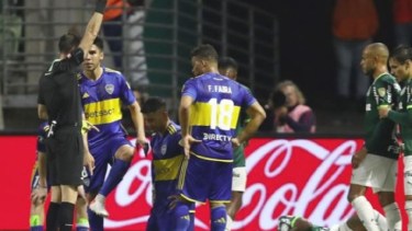 Marcos Rojo, tras su expulsión en la semi: «Dejar al equipo con uno menos fue muy irresponsable»