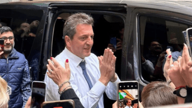 Sergio Massa llega a Río Negro a cinco días del balotaje con Javier Milei. Foto archivo. 