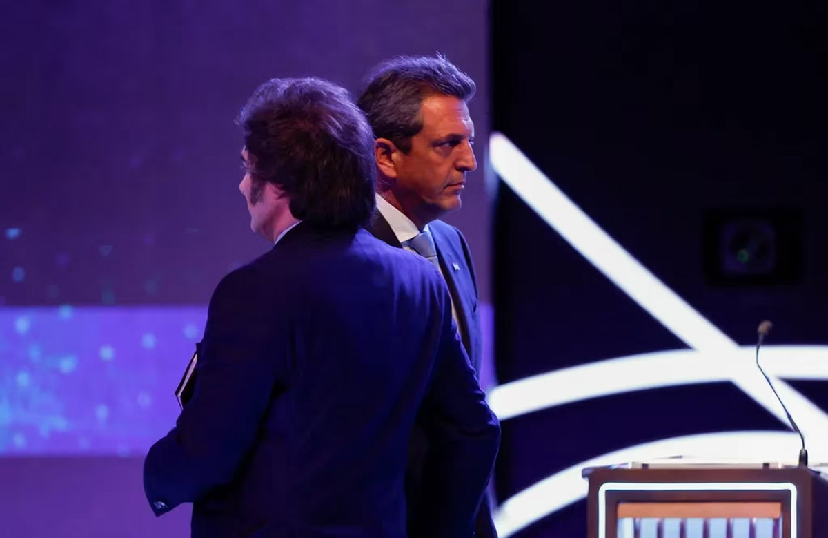 Massa y Milei volverán a verse frente a frente para el tercer debate presidencial, previo al balotaje. Foto Archivo.