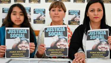 La mamá de Matías, Carina viajo junto al padre de la víctima exigiendo justicia en Bolivia. Foto: Florencia Salto