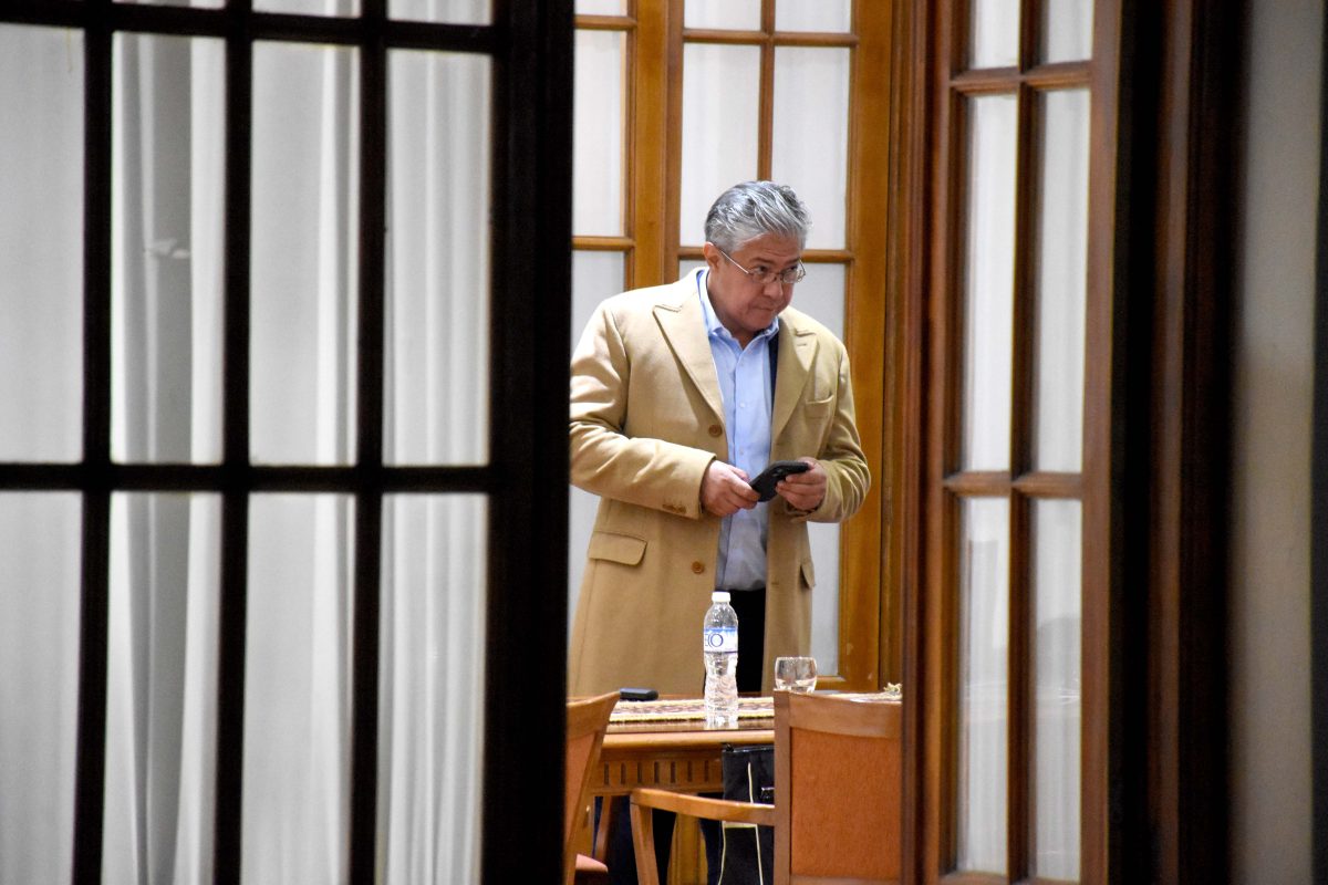 El gobernador electo de Neuquén estuvo la semana pasada en el despacho que usará a partir del 10 de diciembre. Foto: Matías Subat.