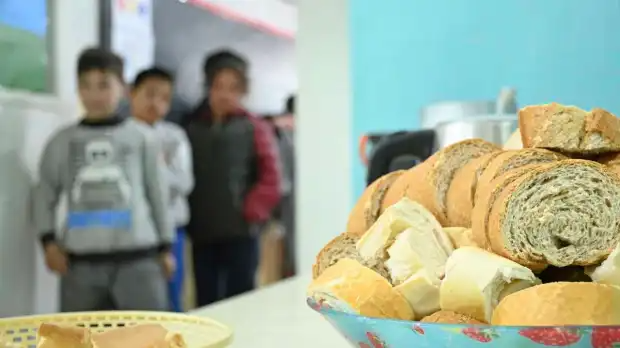 Miles de alumnos de escuelas primarias y secundarias se quedaron sin pan durante toda la jornada de jueves. foto: archivo.