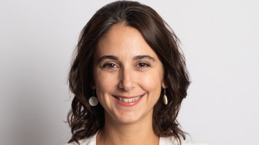 Paula Szenkman: "La baja voluntaria de subsidios carga la responsabilidad sobre los hogares".