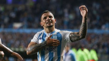 Emiliano Vecchio, tras la victoria de Racing ante Boca apuntó contra Gago y habló sobre las ‘internas’