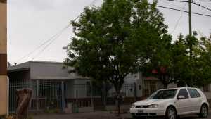 Quién es la policía que recibió un disparo en el abdomen y está internada grave, en Roca