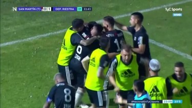 Lázaro Romero convirtió para Deportivo Riestra.