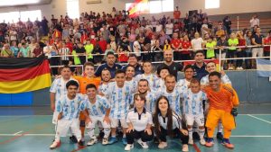 Se viene en Argentina el primer Mundial de Fútbol de Talla Baja, que busca ser «la bisagra en una historia de burla y discriminación»