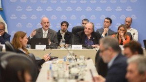 Funcionarios expusieron ante Diputados por la separata del Presupuesto 2024