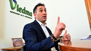 Marcos Castro le da forma a su futuro gabinete municipal en Viedma