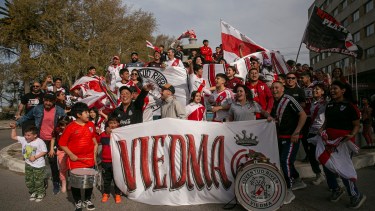 Super festejo de River en Viedma: las imágenes de la celebración en la fuente Pucará