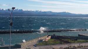 Alerta por vientos en Bariloche: cómo estará el clima este domingo