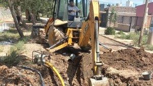 La rotura de un caño dejó sin agua a varios sectores de Cipolletti: cuándo se normalizará el servicio