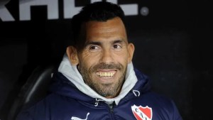 Grindetti anticipó la renovación de Tévez con Independiente: el exigente pedido del entrenador