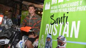 Santiago Rostan, el piloto de Neuquén que cumplirá el sueño de correr el Dakar 2024