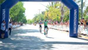 Lucas Gaday es el ganador de la primera etapa de la Vuelta al Valle en Allen
