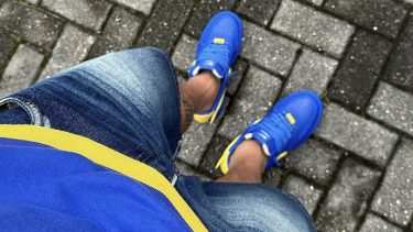 El volante chileno sería un refuerzo de Boca si Riquelme sigue en la institución.