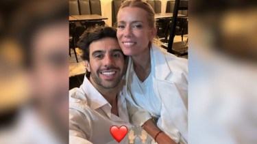 Nicole Neumann y Manu Urcera iniciaron sus bodas en Neuquén.-