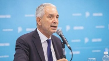 Se oficializó el triunfo de Alak sobre Garro como intendente de La Plata