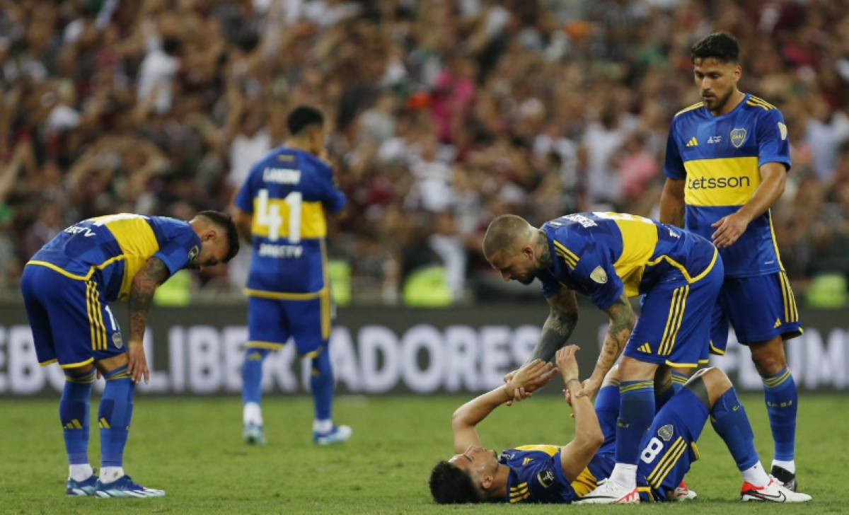 Cinco jugadores golpeados, cinco posibilidades caídas para el futuro de Boca.