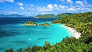 Esta isla del Caribe busca empleados y paga 184 mil euros al año: cómo postularse