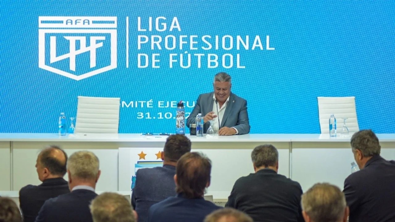La Liga Profesional de Fútbol ratificó el modelo de Asociaciones civiles sin fines de lucro.