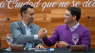 El acuerdo se firmó esta mañana en Cutral Co (Fotos: gentileza)