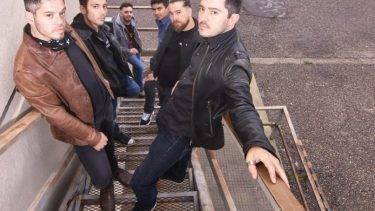 La banda neuquina Refucilos se va de gira por Buenos Aires