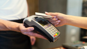 Reintegro de AFIP por compras con débito en carnicerías: qué pasa con el tope de devolución