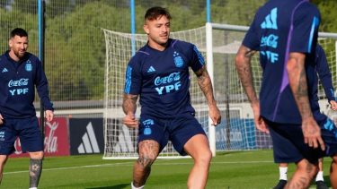 Una baja para Scaloni: Maffeo fue operado de la rodilla y estará un tiempo afuera de las canchas