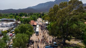 Volvió el Tren de las Sierras en Córdoba: mirá el encantador pueblito al que llegás por $79