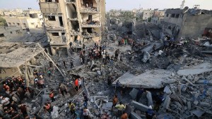 Gaza afirmó que Israel atacó otro campamento de refugiados: habrían al menos 40 muertos