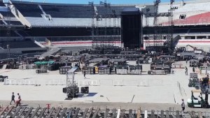 Video: la locura por Taylor Swift ya se siente y así está el estadio