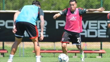 Esequiel Barco irá desde el arranque en la visita de River a Rosario Central.