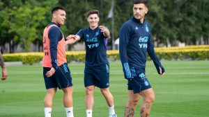 Los cambios que analiza Scaloni para el partido con Brasil