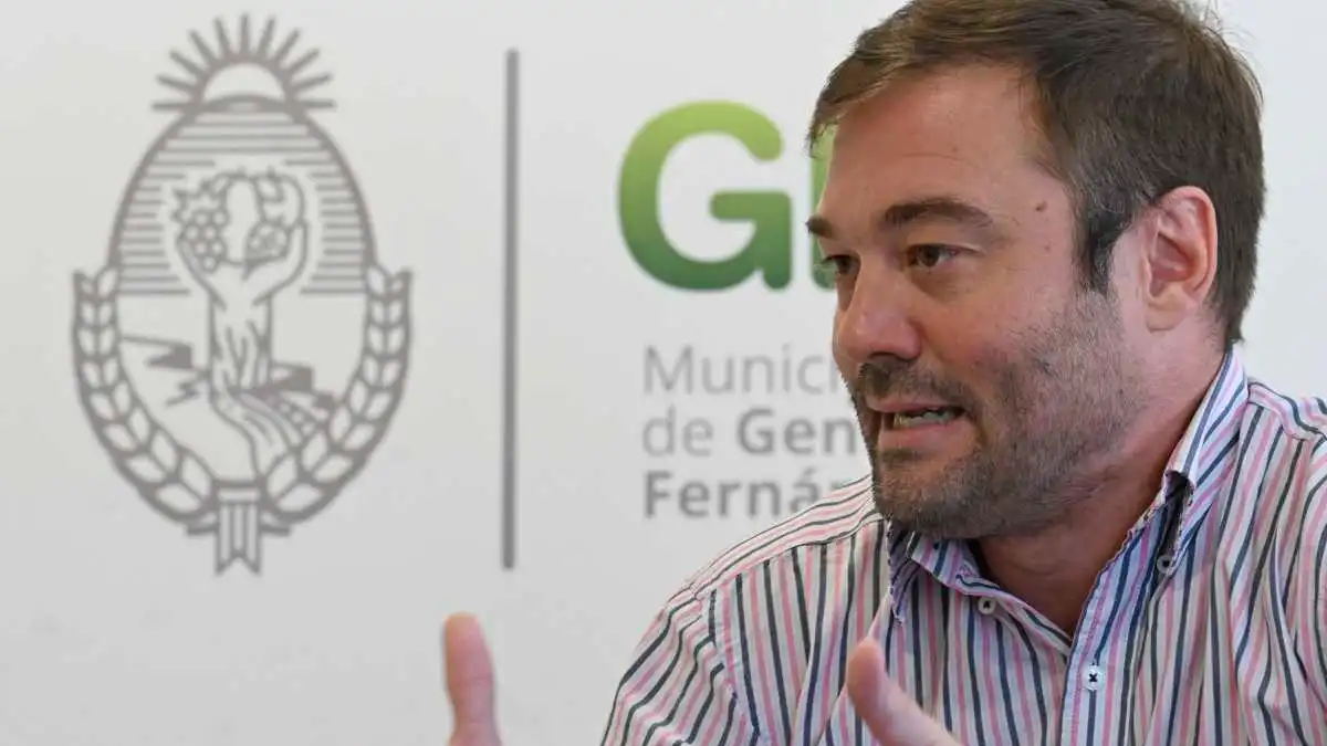 Los estafadores virtuales se cobraron una nueva víctima: Mariano Lavin, intendente de Fernández Oro.