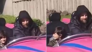 VIDEO | Lionel Messi manejó un convertible rosa en Disney y su arriesgada maniobra enloqueció las redes